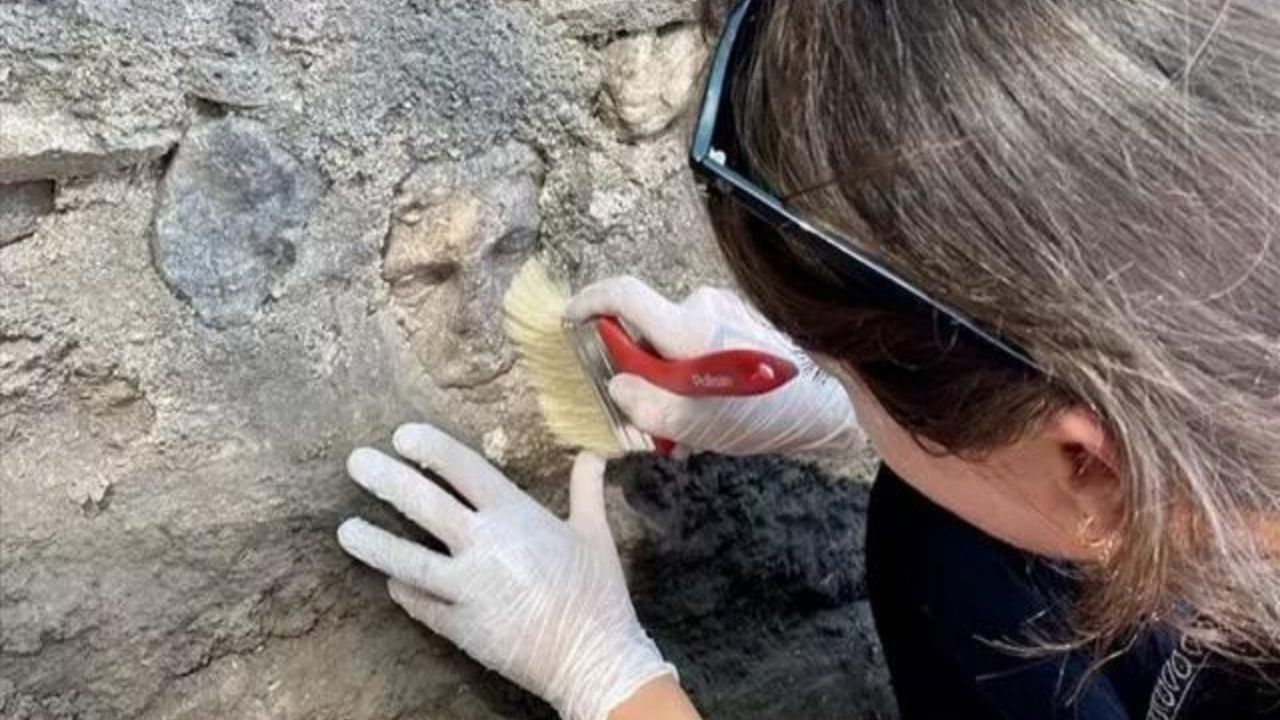 Fethiye'de Apollon'un başı bulundu
