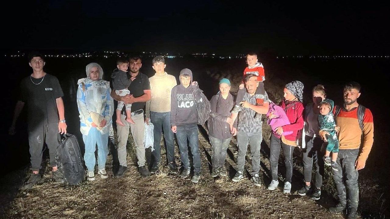 Avrupa'ya Ulaşma Umudundaki Göçmenlerin Zorlu Mücadelesi