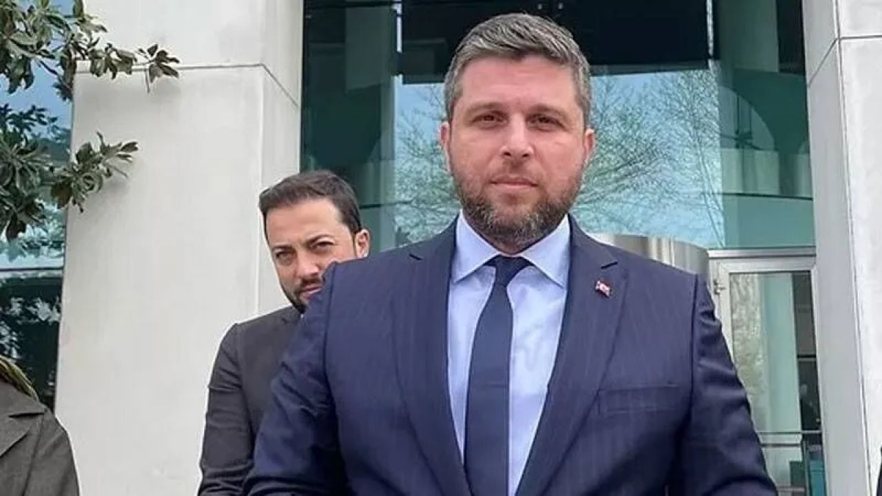 AKP'li Bakanın CHP'li Milletvekiline Küfür İçeren Paylaşımı Kaldırıldı
