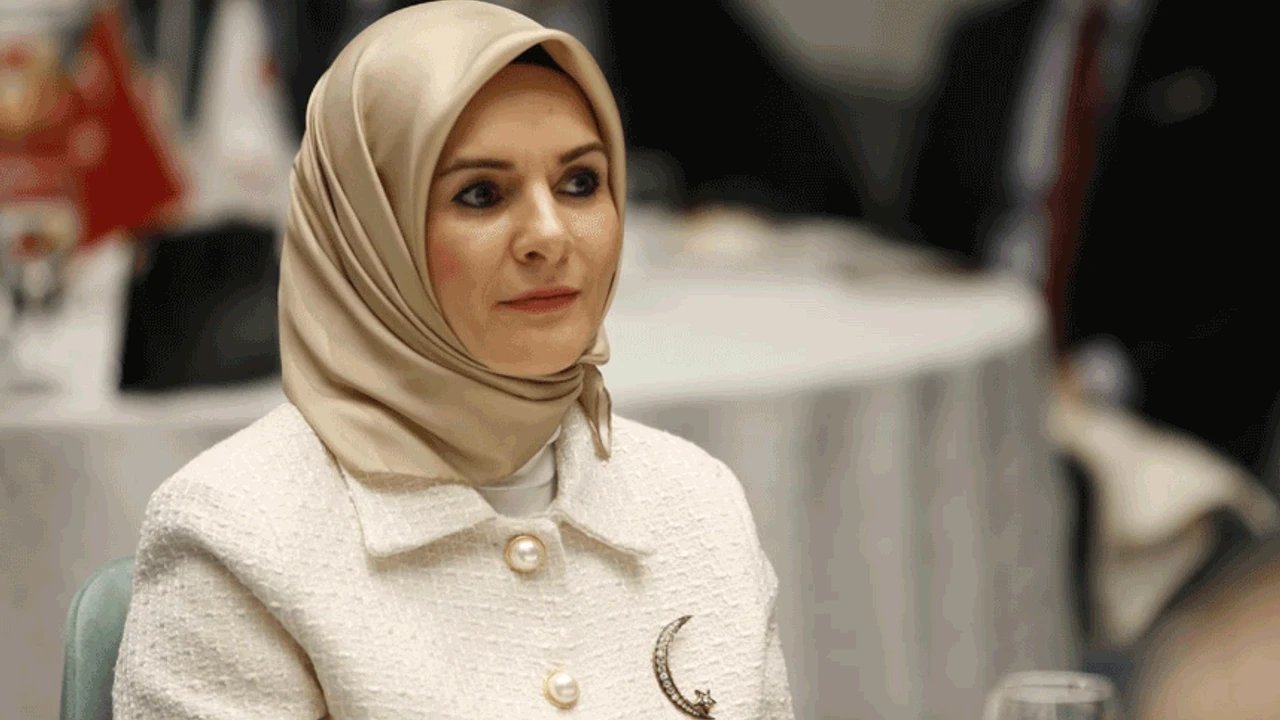Bakan Göktaş: ihtiyaç sahibi Ailelere 9000 TL Ödeme Yapıldı, Hesapları Kontrol edin..