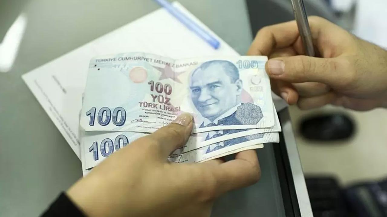 Tarih Belli Oldu! 16 Milyon Emekliye Ek Zam Müjdesi Geliyor