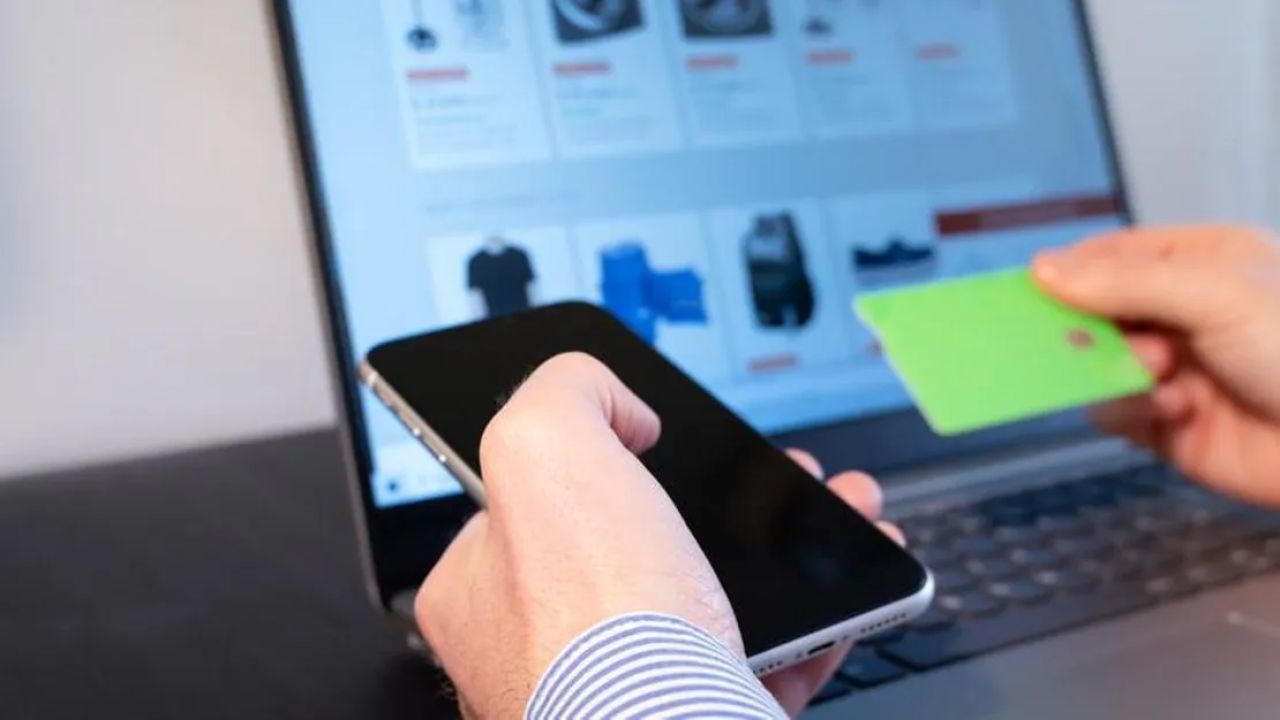 İnternet Alışverişlerinde Cayma Hakkı Sürüyor