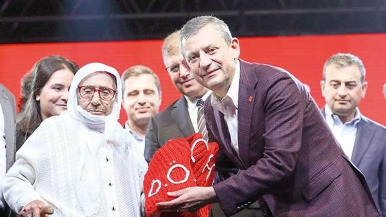 Özel, Erken Seçim İçin Çağrıda Bulundu