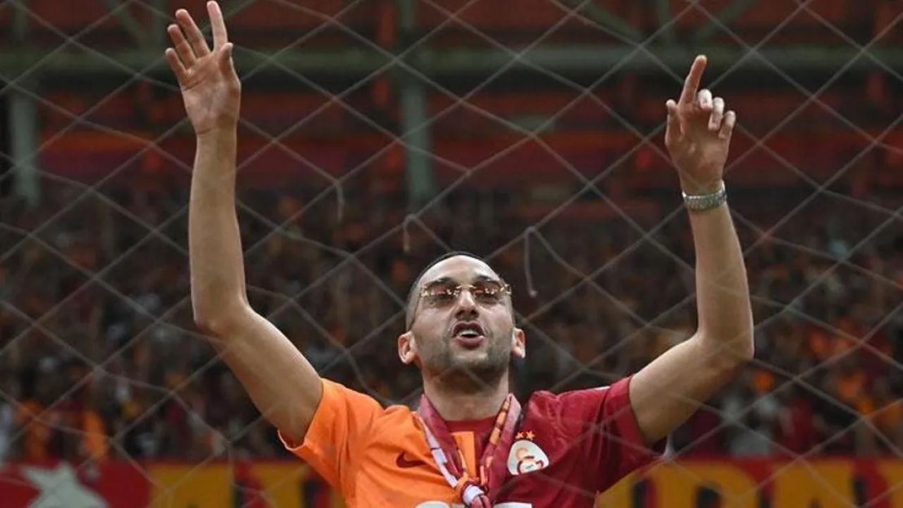 Conte, Ziyech'i transfer etmek için Napoli ile temasa geçti
