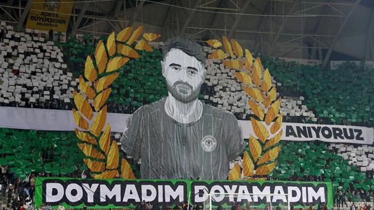 Ahmet Çalık, taraftarların koreografisiyle anıldı