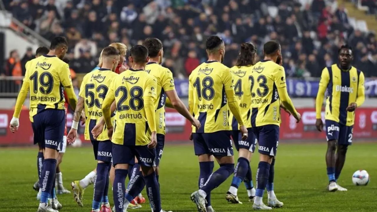 Fenerbahçe, Konyaspor'u mağlup ederek galibiyete uzandı