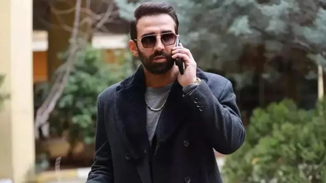 Uzak şehirdeki mücadelede cihan ile sadakat karşı karşıya