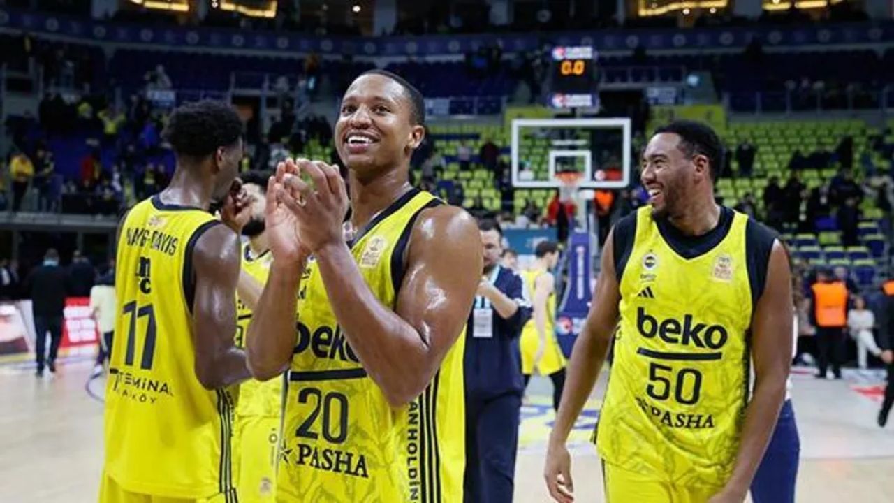 Fenerbahçe Beko, Kızılyıldız’a Karşı Deplasmanda Galibiyet Peşinde