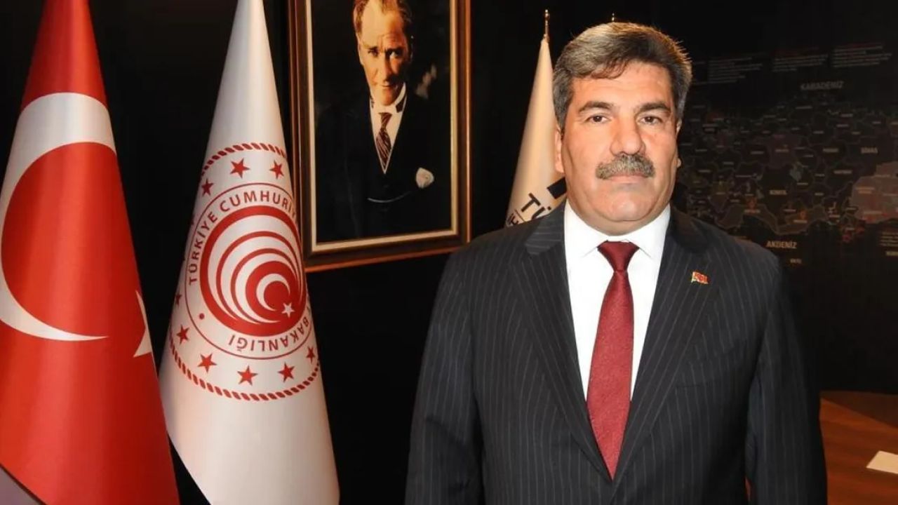 Gaziantepli halıcılar Emevi Camii'nin halılarını yeniliyor