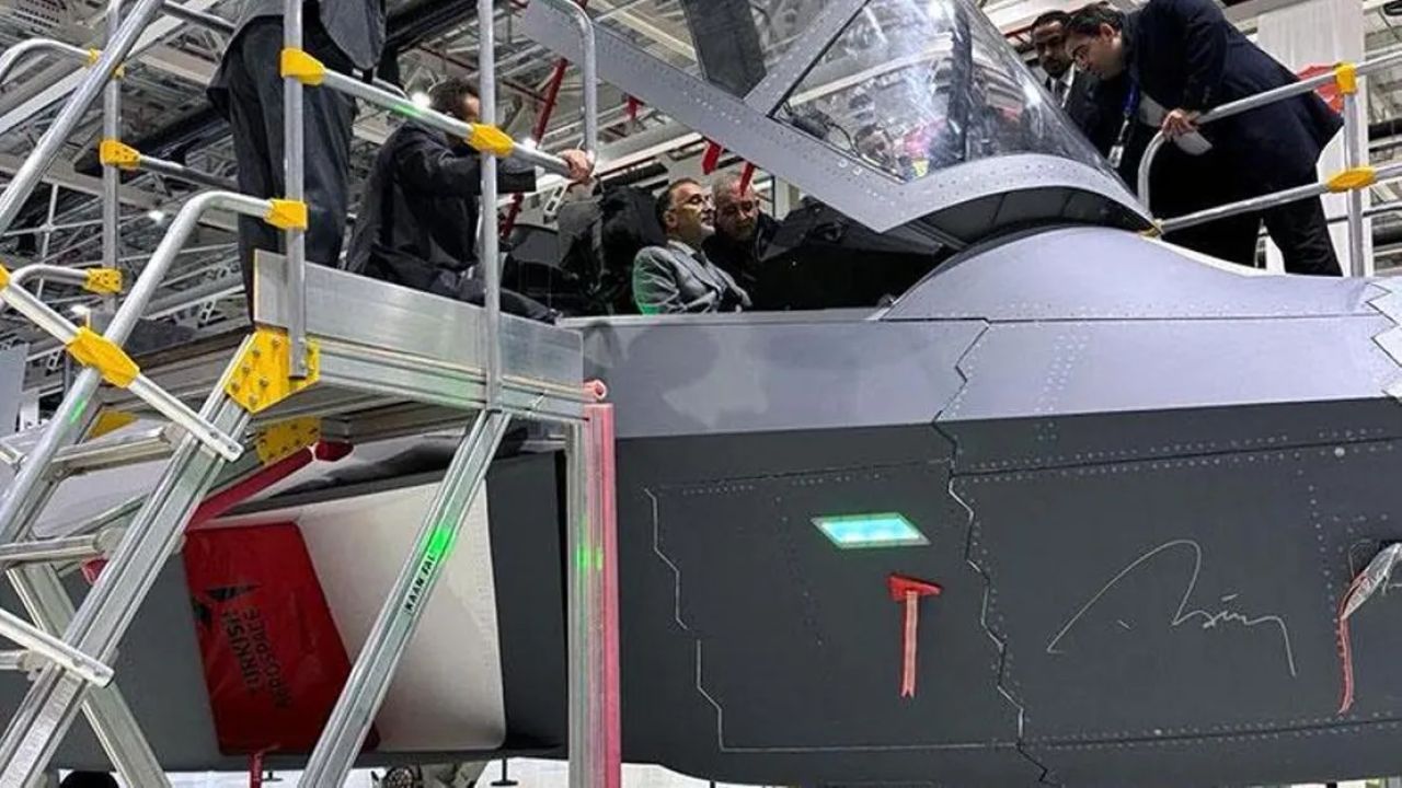 Kaan Prototipi İlk Kez Gözler Önüne Serildi