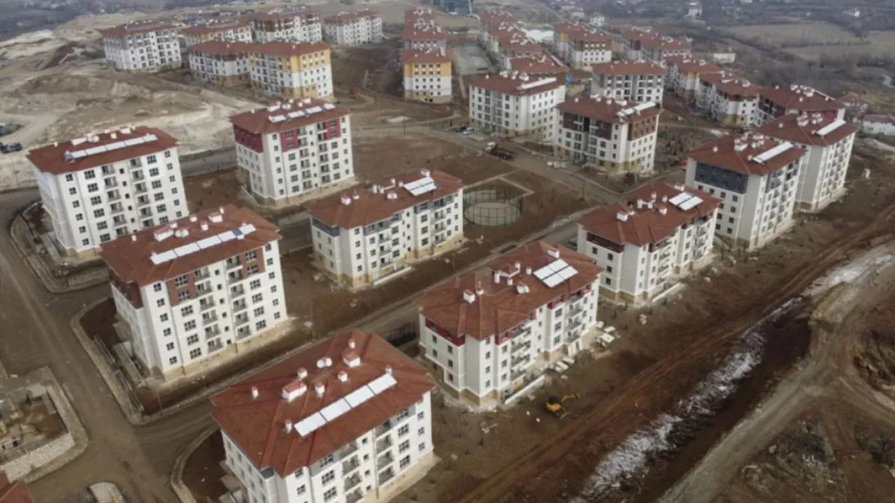 Elazığ'da deprem konutları hızla yükseliyor