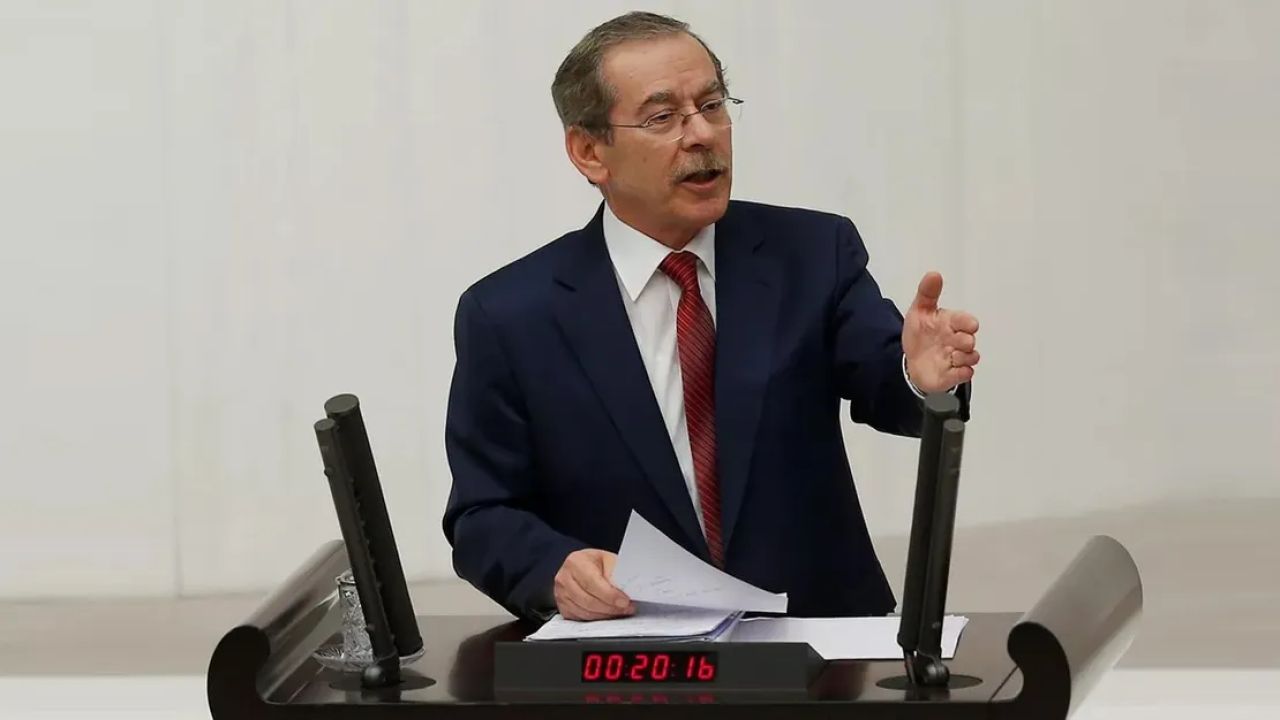Abdüllatif Şener'in Oğlu Hakaret Suçundan Tutuklandı