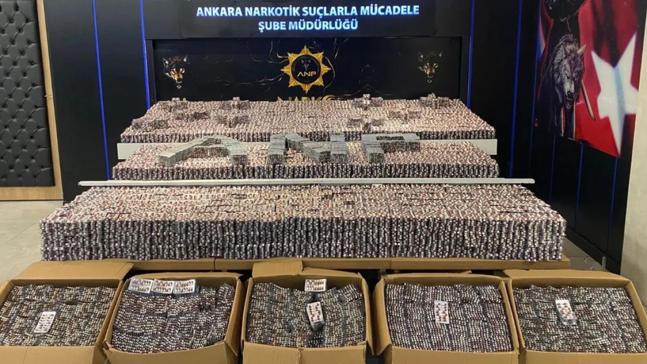 Ankara'da 266 bin sentetik hap ele geçirildi
