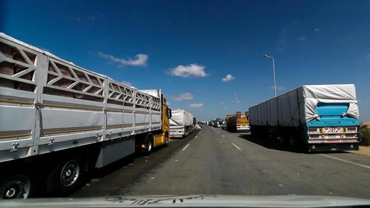 Gazze'ye gönderilmek üzere 2 bin tır yardım bekleniyor