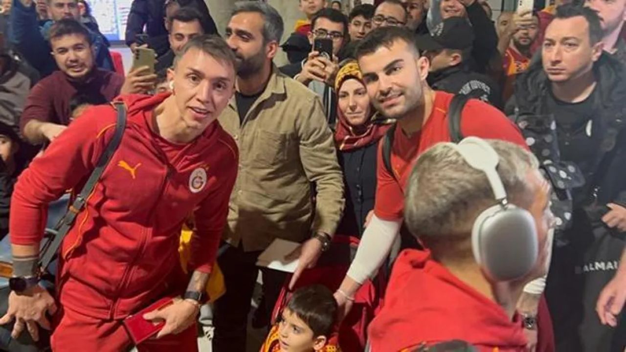 Galatasaray, Hatayspor maçı öncesi Mersin'de kamp yapıyor