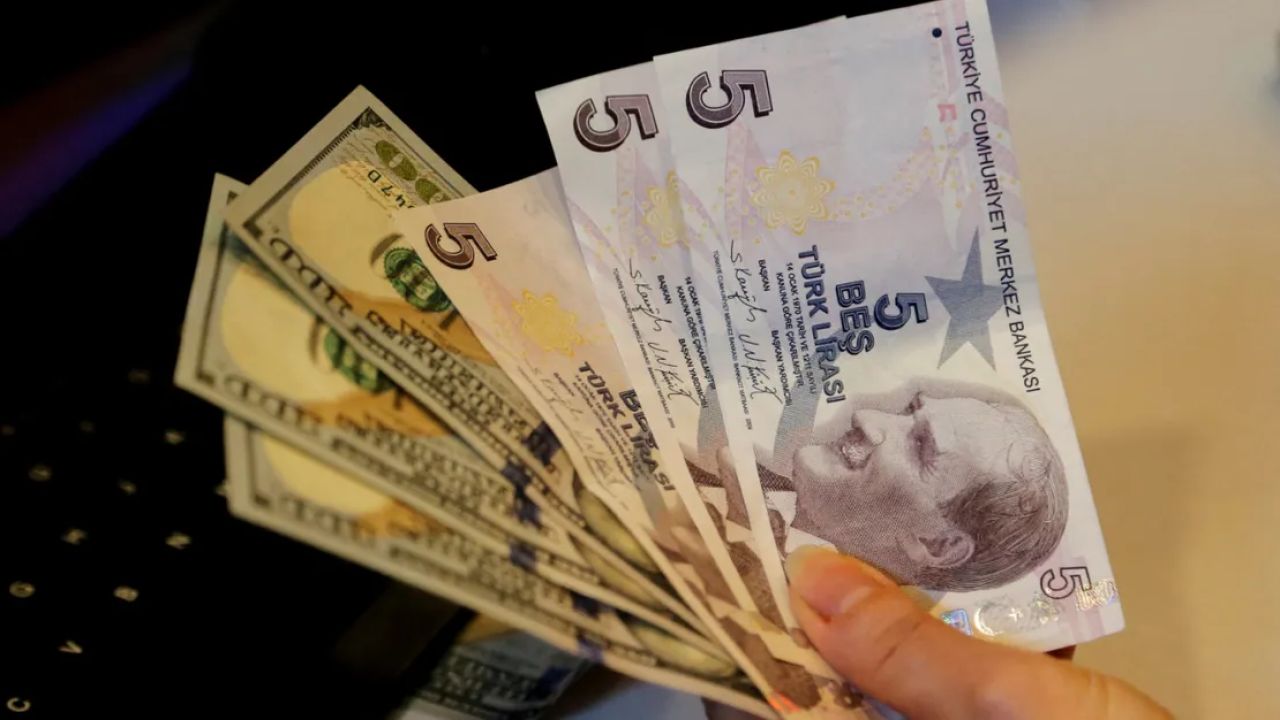 TCMB'nin Anketinde Dolar, Faiz ve Enflasyon Tahminleri Öne Çıkıyor