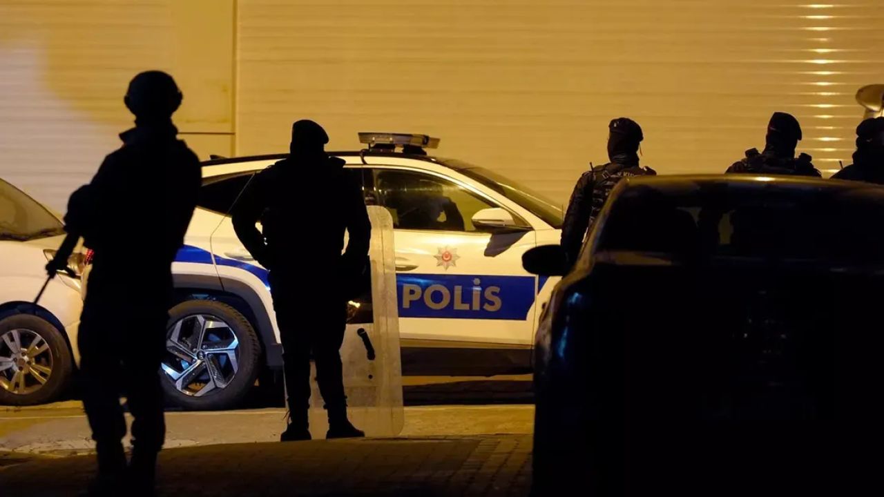 Esenyurt'ta silahlı çatışma: Bir kişi hayatını kaybetti