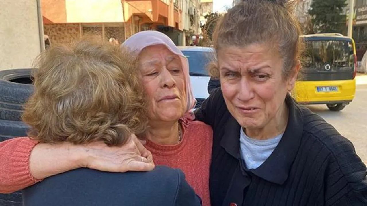 Balkon Spreyi Patladı, Mahallede Panik Yaşandı