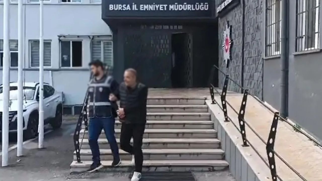 10 Yıl Kaçak Yaşayan Uyuşturucu Cezalısı Yakayı Ele Verdi