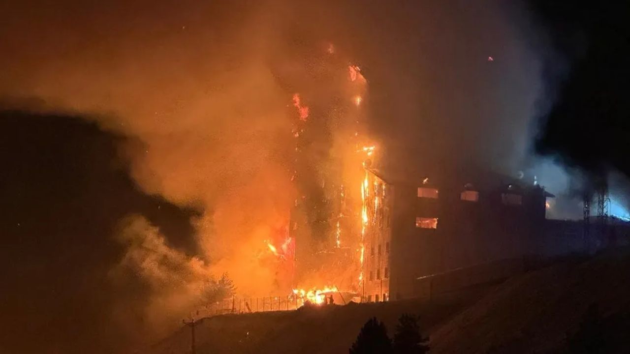 Kartalkaya'da Otel Yangını: 10 Kişi Hayatını Kaybetti, 32 Kişi Yaralandı