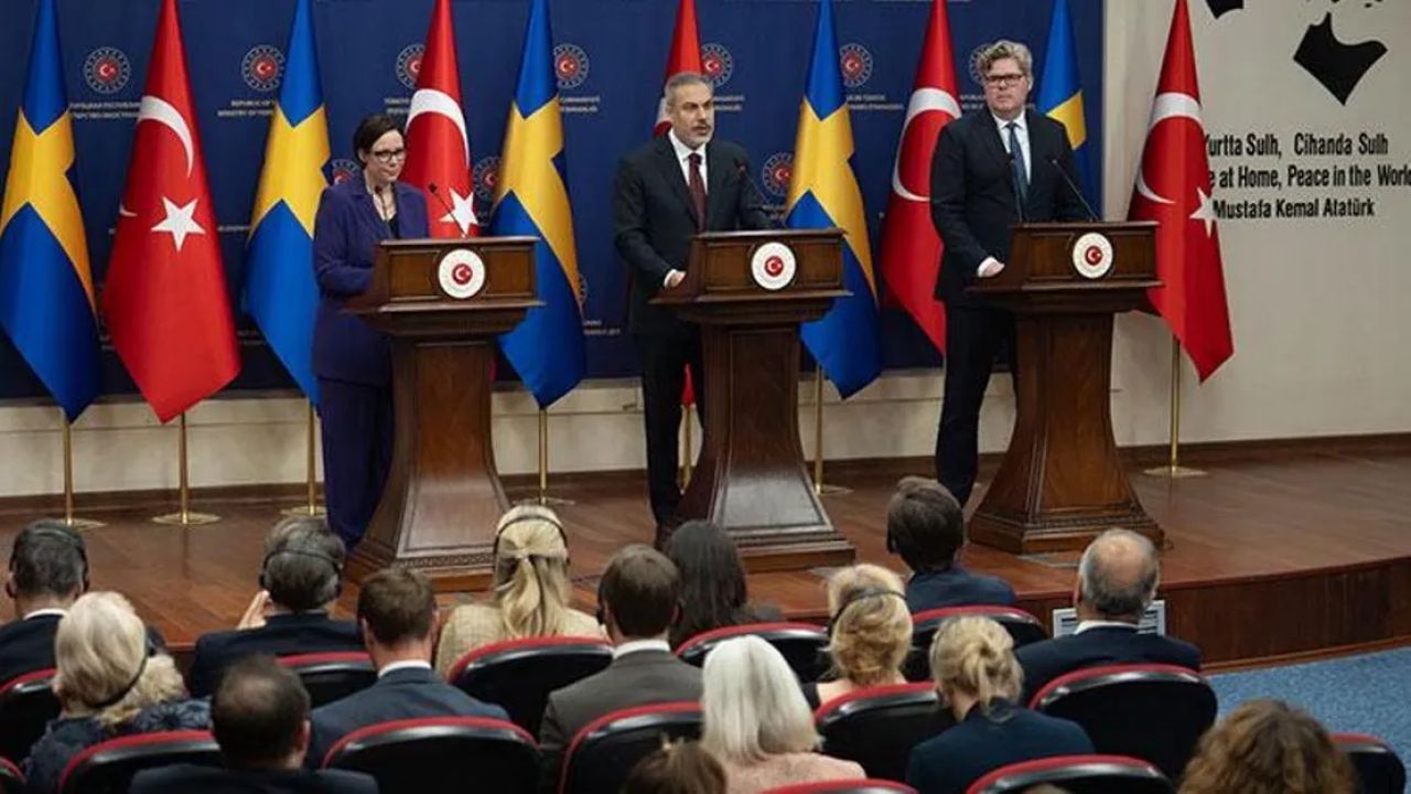 Hakan Fidan: İsveç'e Terörle Mücadelede Destek Sürecek