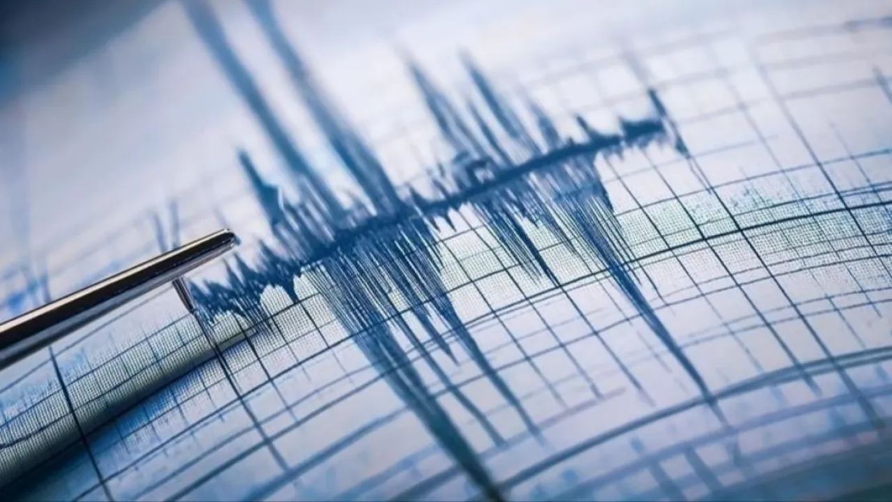 Çanakkale'de 5.2 Büyüklüğünde Deprem: İstanbul'da da Hissetti