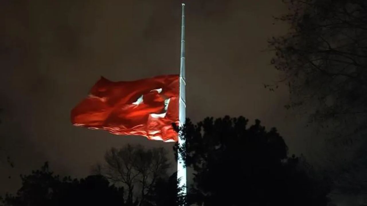 Bolu'da yangın sonrasında milli yas ilan edildi