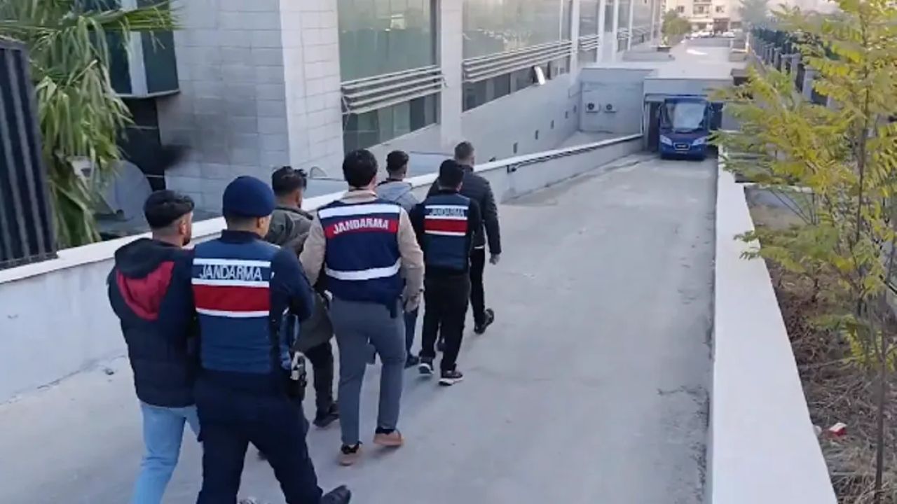 43 İlde Eş Zamanlı Terör Operasyonu: 240 Şüpheli Gözaltında