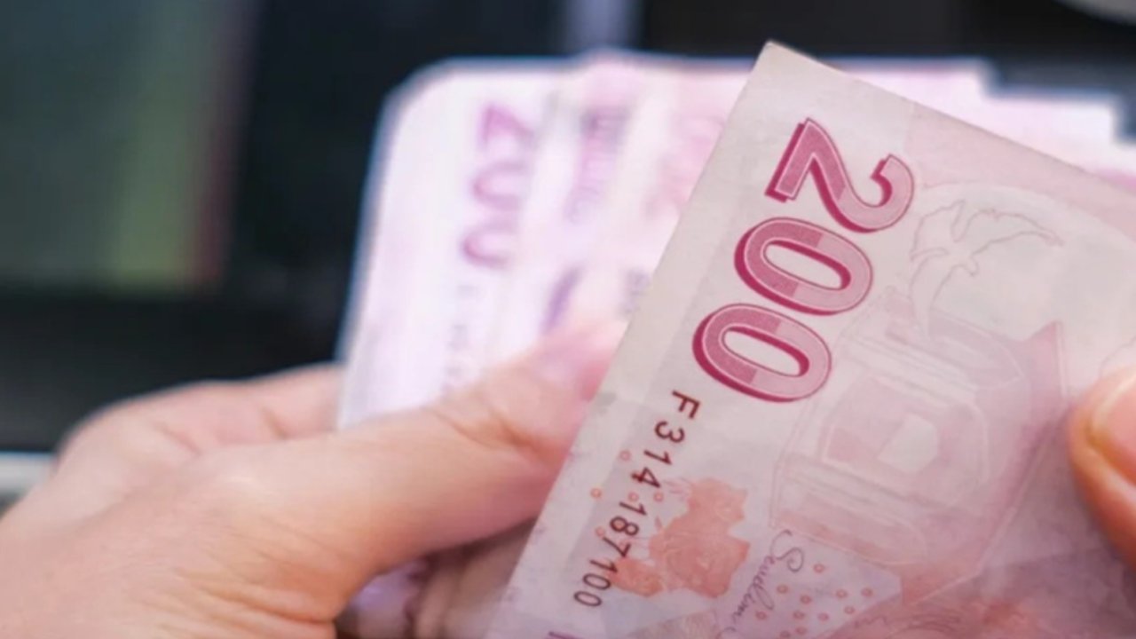 Mobilden Hemen Başvur! Belgesiz 100.000 TL Kredi hesabınıza yatsın