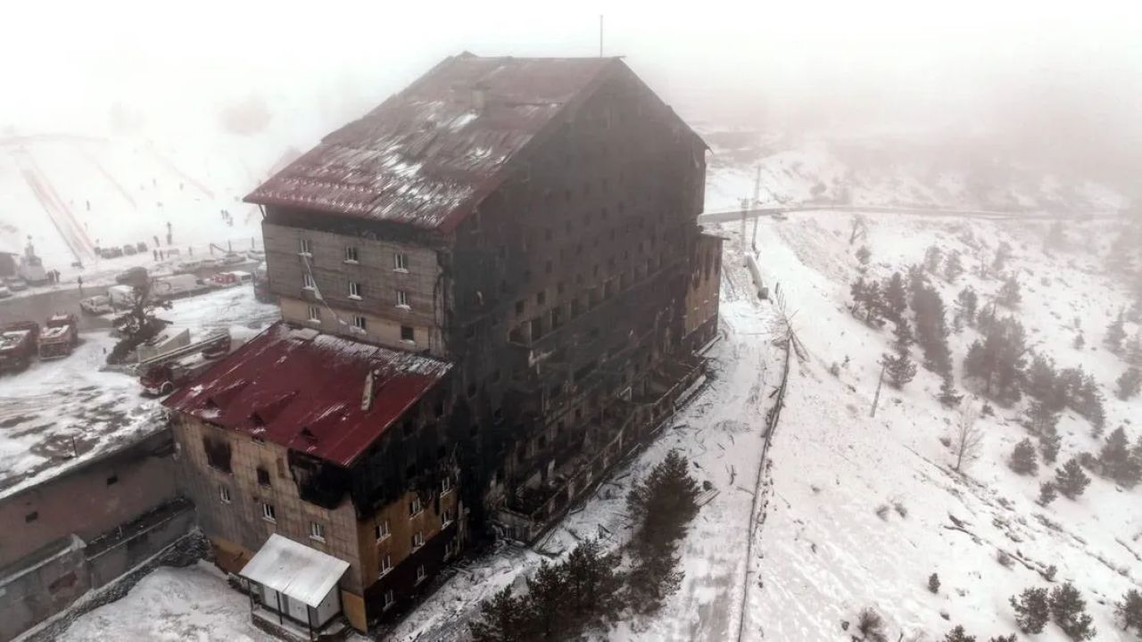Ak Parti'den yangınlar için meclis araştırması önerisi