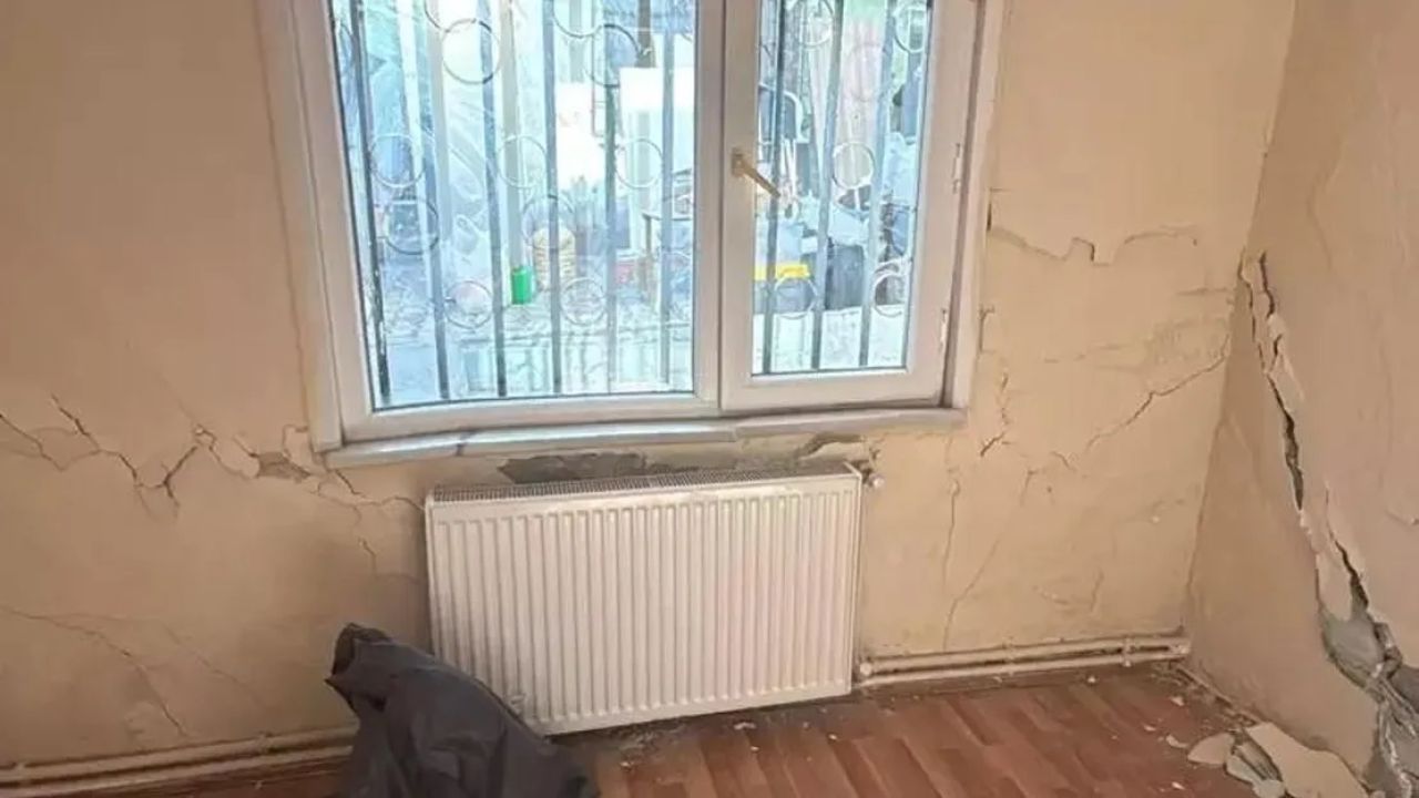 İstanbul'da üç katlı binada çatlaklar oluştu