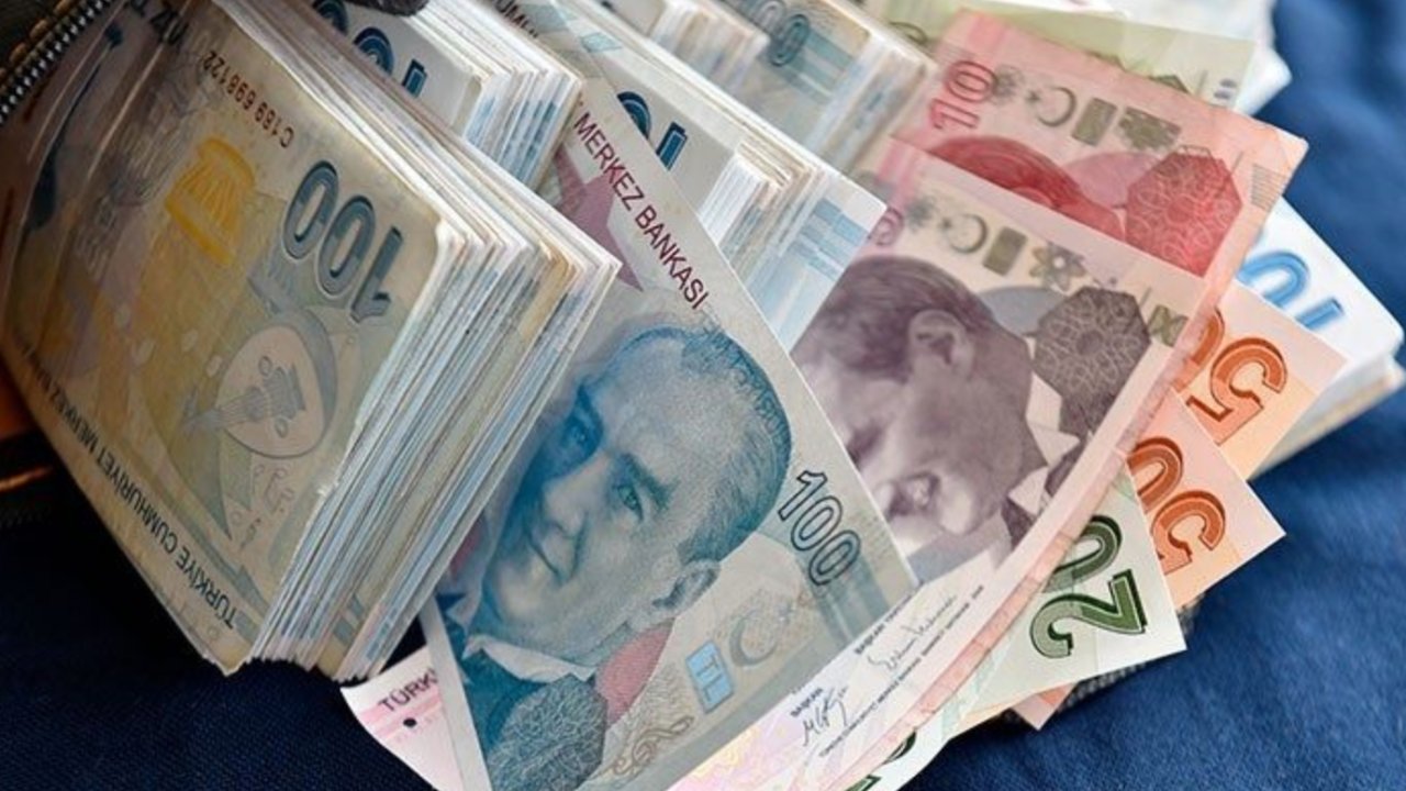 450 bin liranın aylık faiz getirisi emekli maaşını geçti