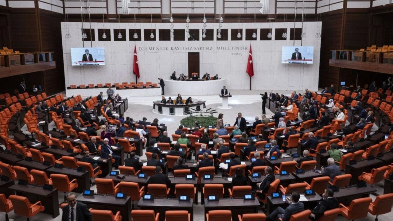 Meclis’ten Öğrenci Affı’na Destek! Eğitimini Yarım Bırakan Öğrencilere Tek Seferlik Af
