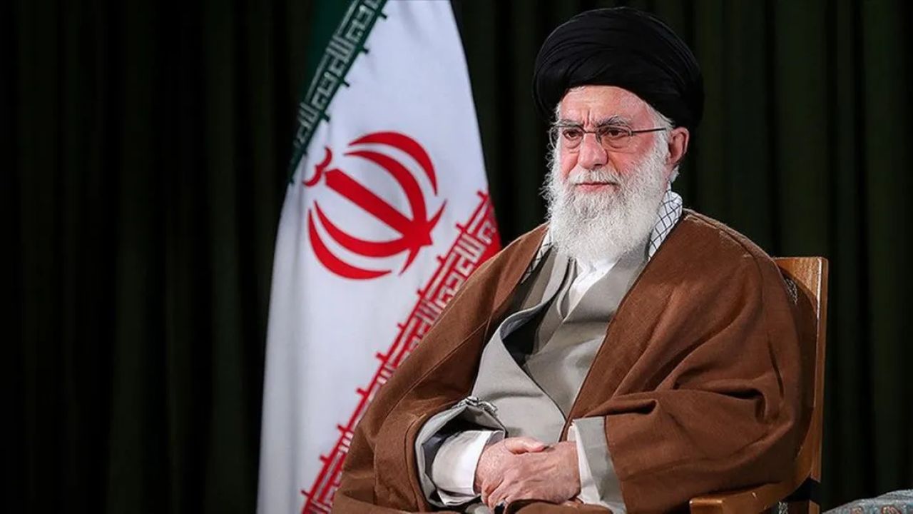 Hamaney'den Nükleer Fetvasını Geri Çekmesi Talep Edildi