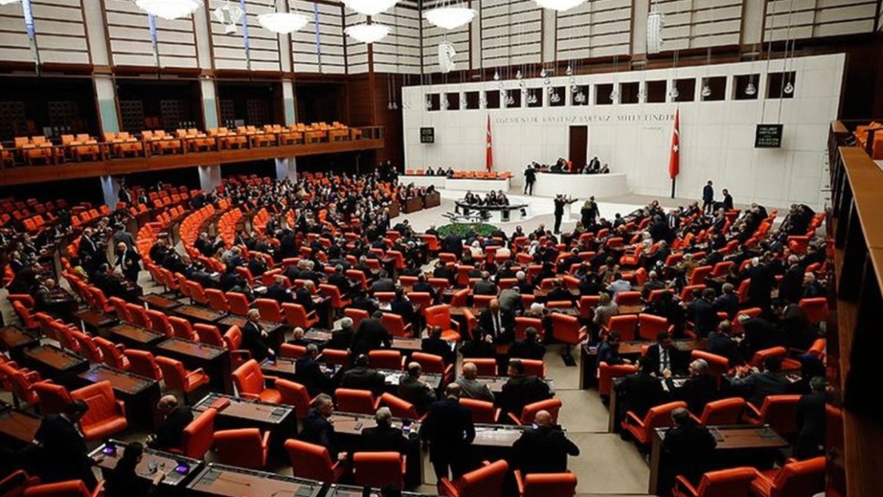 Torba Yasa’da Milyonları Etkileyecek 5 Madde! Bağ-Kur 7200 Prim ve 3600 Ek Gösterge…