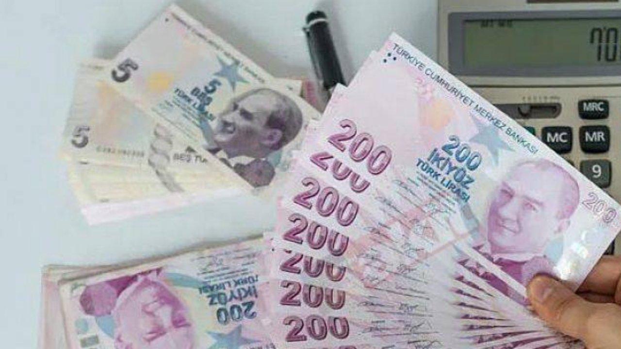 5 BİN TL'NİN SAHİBİ OLMAK İSTEYEN HEMEN DENESİN: O banka müjdeyi duyurdu