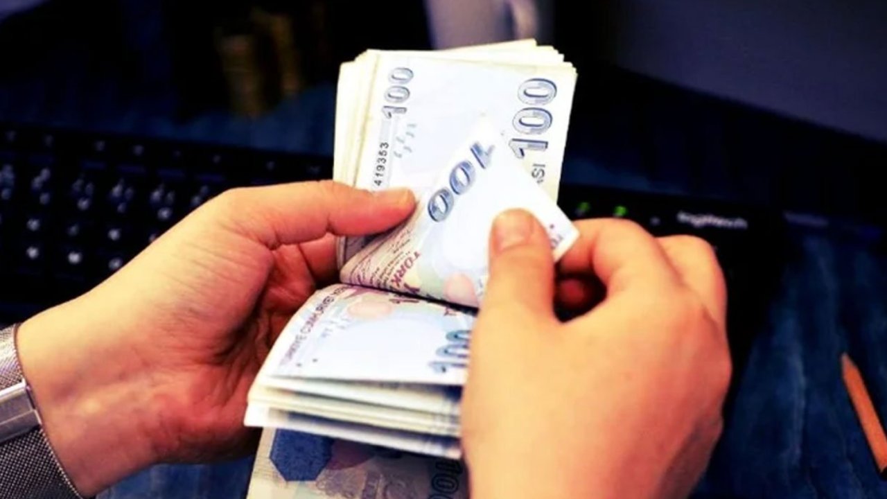 11 MİLYON EMEKLİYİ İLGİLENDİREN GELİŞME: Hesabınıza 10 bin TL yatıyor