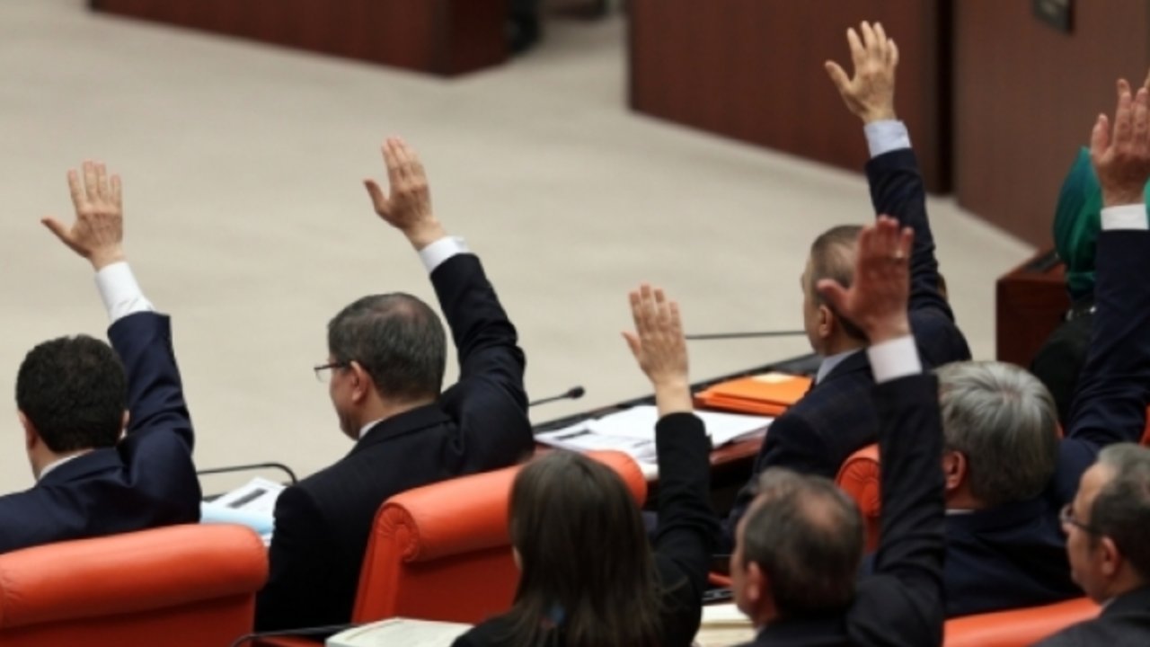 Meclisin gündemi staj ve çıraklık mağdurları