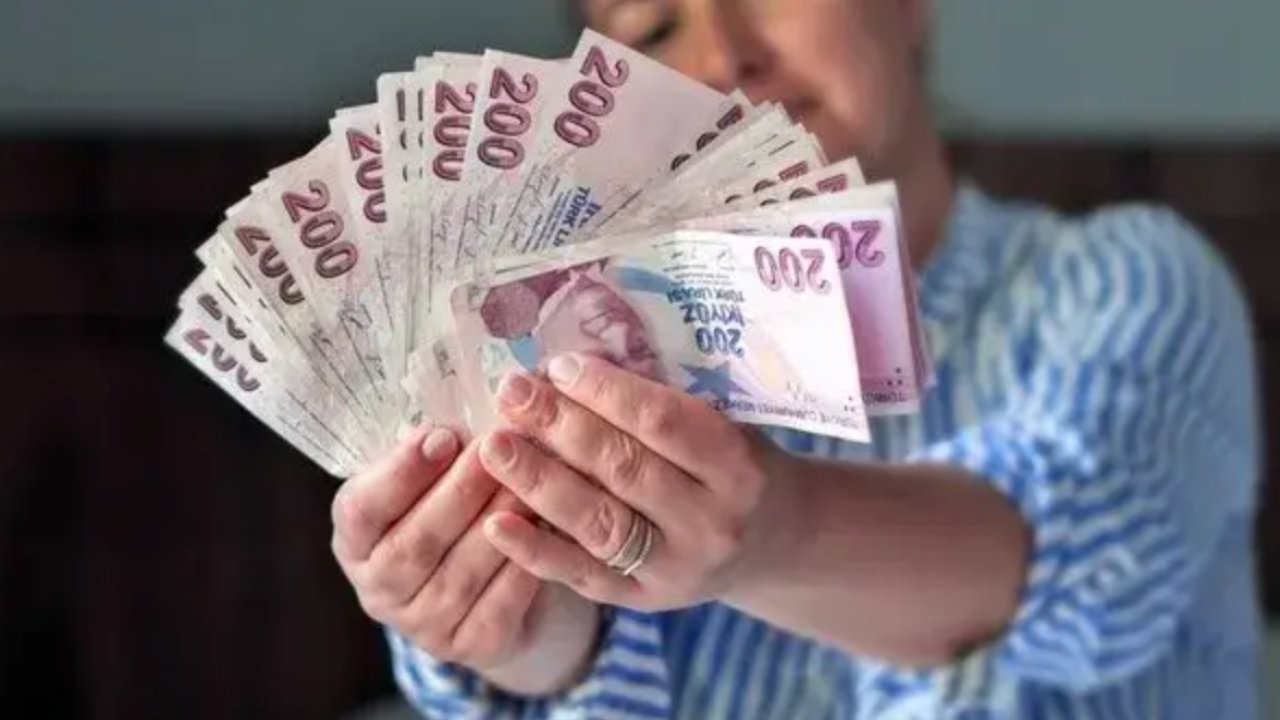 İş Arayana Yeni Devlet Desteği! Hesaplara 8.668 TL Para Yatıyor!