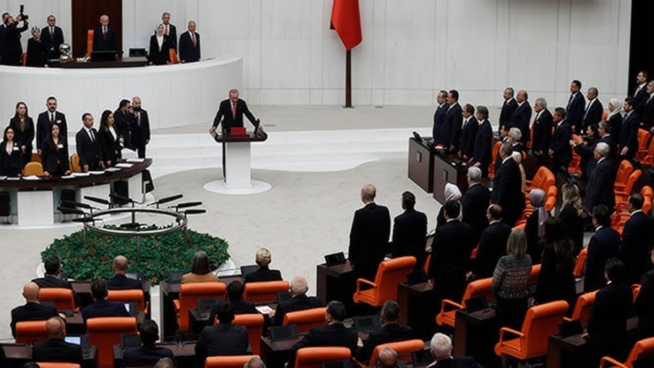 Meclis Onayladı! Emeklilere 30.000 TL Destek Bayram Öncesi Hesaplarda