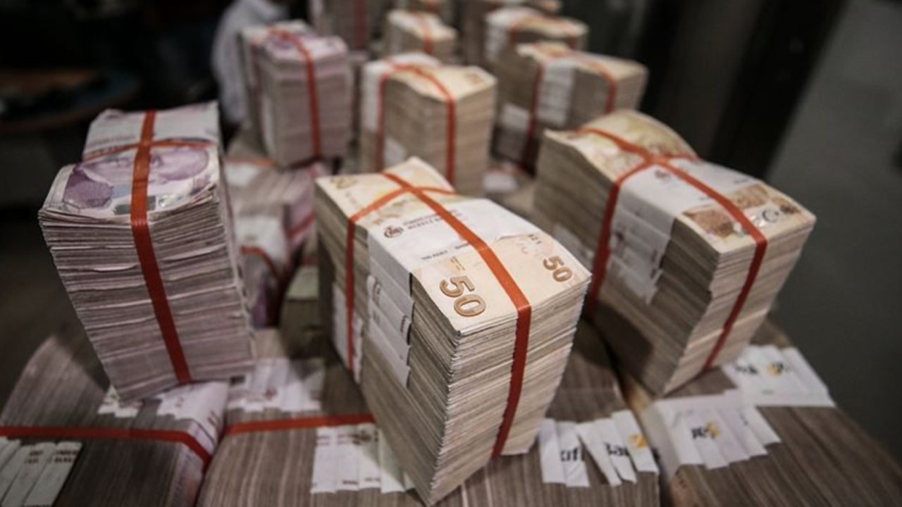 SSK ve BAĞKUR Emeklisine Mart Ayında 2’si 1 Arada Müjde