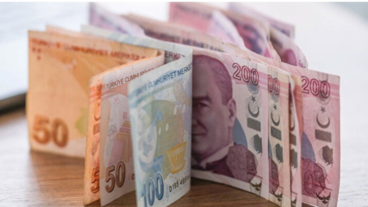 Emeklilere Müjdeli Karar! Maaş Alan Emeklilere 12000 TL Ödenecek