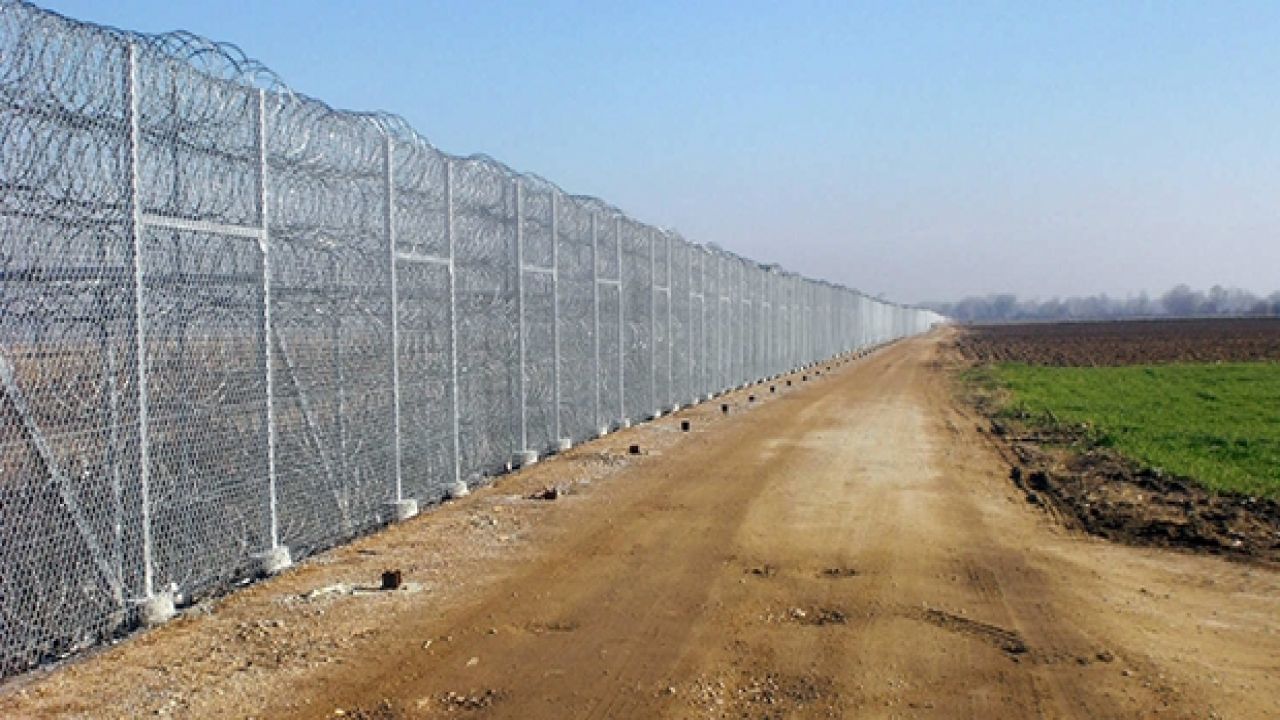 Göç İdaresi, Yunanistan Sınırındaki Fiziki Engel İddialarına Açıklık Getirdi