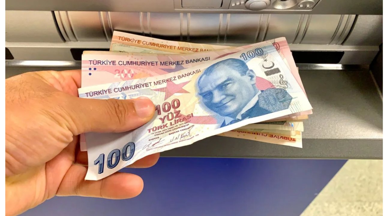 Emekliye Bayram İkramiye Formülü! 10.000 TL Ödeme Gerçek Mi?