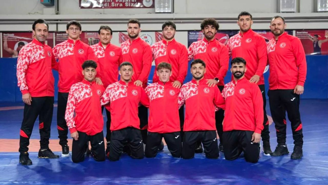 Milli Güreşçiler, 23 Yaş Altı Avrupa Şampiyonası'nda 5 Madalya ile Döndü