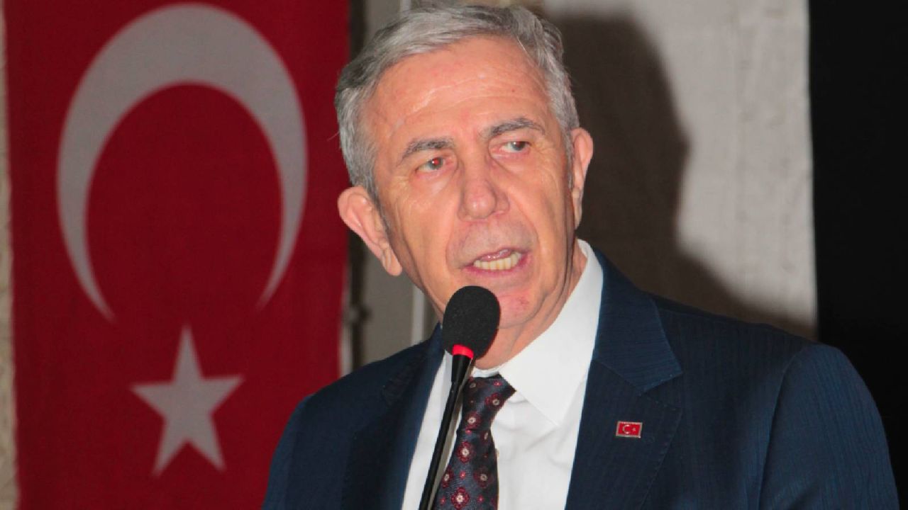 Yavaş'tan Silivri Önünde Açıklama: Chp Belediyeleri İtibarsızlaştırılarak İktidar Değişimi Engellenmek İsteniyor
