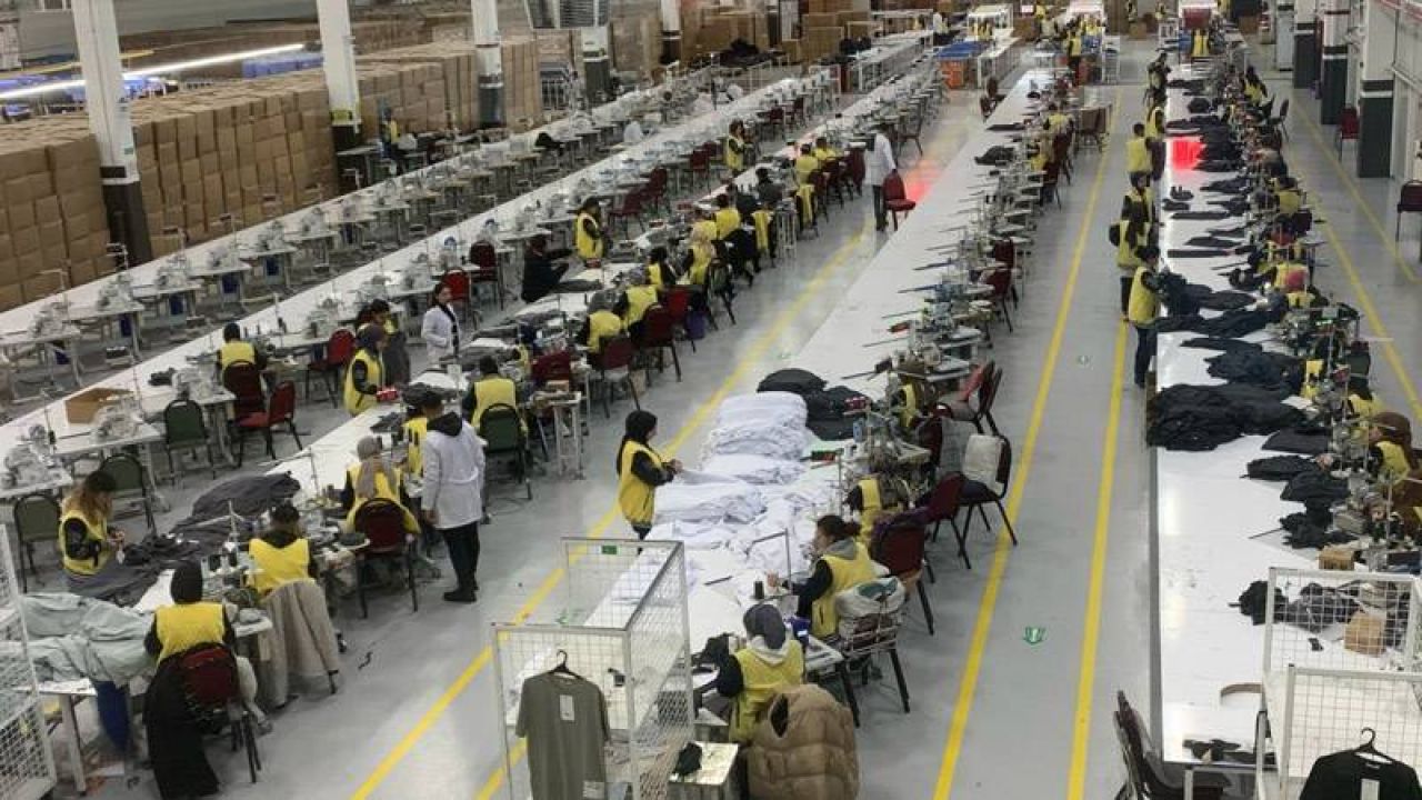Tekstil ve Giyim Sektörü 2024'te 65 Bin Kişilik İstihdam Kaybına Uğradı