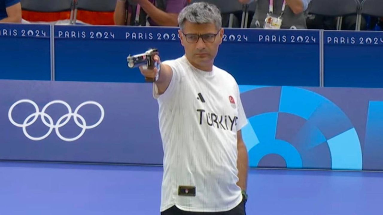 Yusuf Dikeç Avrupa Şampiyonası'nda Gümüş Madalyanın Sahibi Oldu