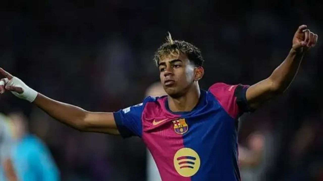 Barcelona'nın genç oyuncusu Yamal, Şampiyonlar Ligi tarihine adını yazdırdı