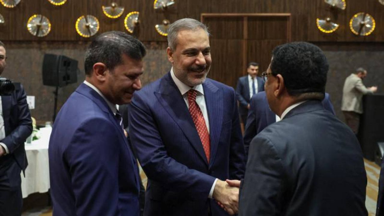 Hakan Fidan, İİT üyesi ülkelerin büyükelçileriyle görüştü